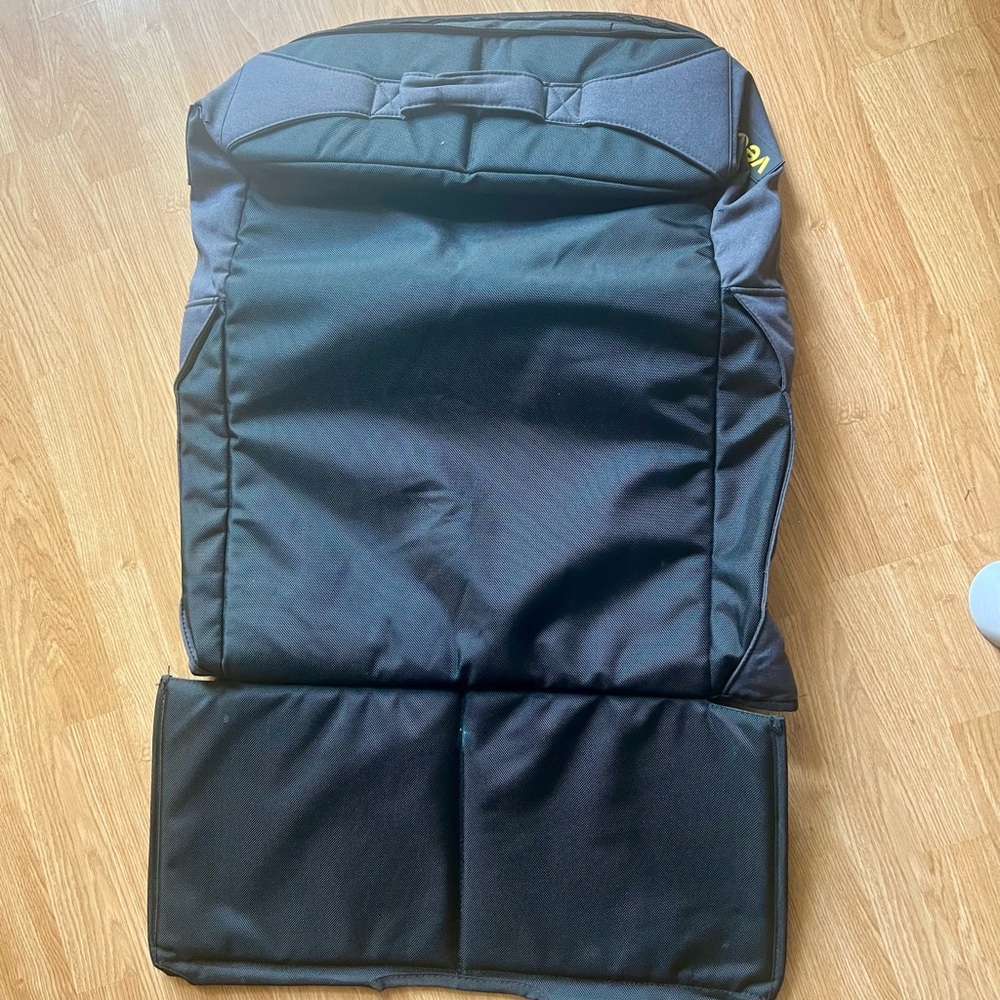 Kids Black Padded Seat Liner - Brand Unspecified